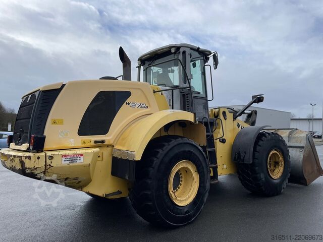 Loader New Holland W270B