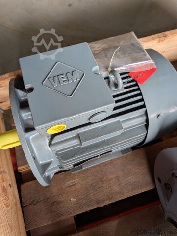 Three-phase motor VEM H IE1-K21R 132M 4 HW