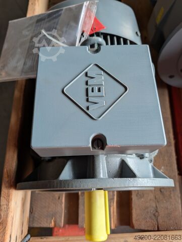 Three-phase motor VEM H IE1-K21R 132M 4 HW