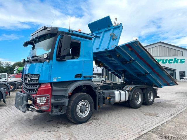 Tipper truck MERCEDES-BENZ 2643 /6x6H ALLRAD/Meiller/Bordmatik/Schneeplatte