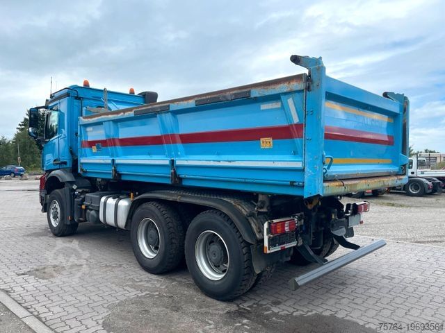 Kipper LKW MERCEDES-BENZ 2643 /6x6H ALLRAD/Meiller/Bordmatik/Schneeplatte