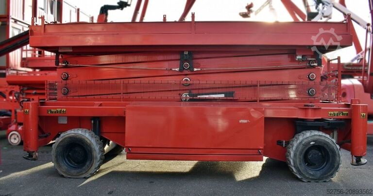 Scissor lift Holland Lift Combistar M-250HYL25 4WD/P/N