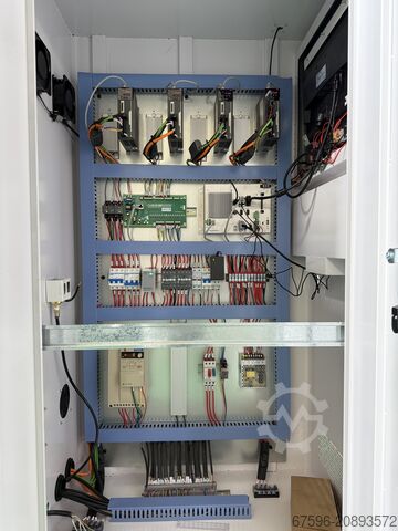 Bearbeitungszentrum CNC-ROUTER DMA-BudgeCraft Nesting Professional