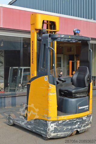 Schubmaststapler Jungheinrich ETV 216