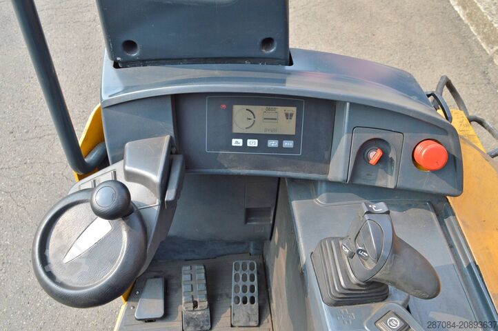 Schubmaststapler Jungheinrich ETV 216