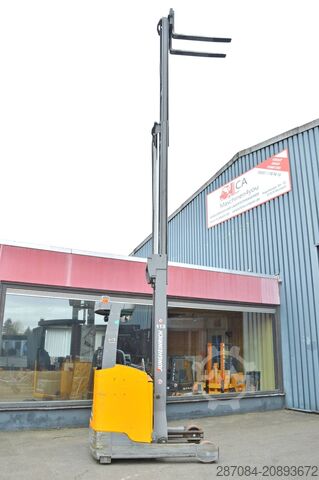 Schubmaststapler Jungheinrich ETV 216