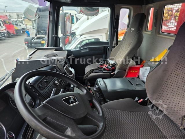 Flatbed truck MAN TGA 26.480 / 6X4 / Palfinger Kran PK 36002