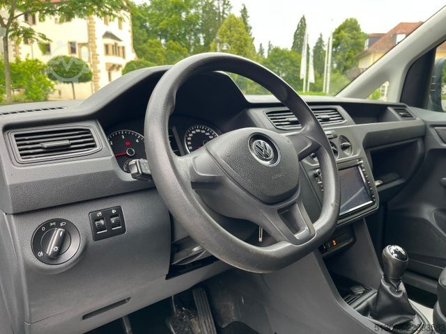 Minibus VW CADDY 2.0 TDI TEMPOMAT AHK NAVI EURO 6