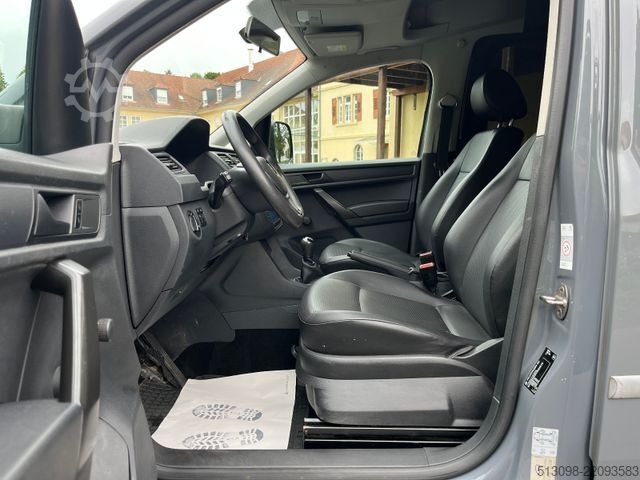 Minibus VW CADDY 2.0 TDI TEMPOMAT AHK NAVI EURO 6