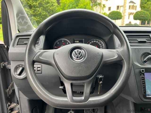Minibus VW CADDY 2.0 TDI TEMPOMAT AHK NAVI EURO 6