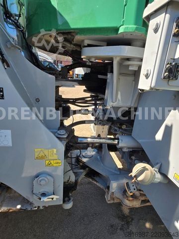 Wheel loader CATERPILLAR 950M