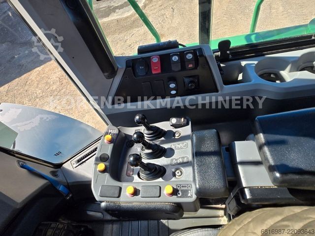 Wheel loader CATERPILLAR 950M