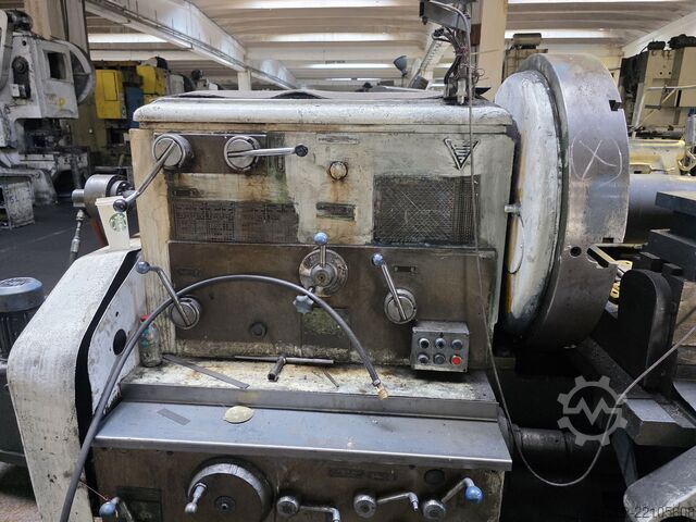 Center lathe Ryazan 165