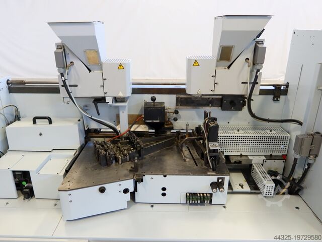 Einseitige Kantenanleimmaschine HOMAG KAR 310/9/A20/S2