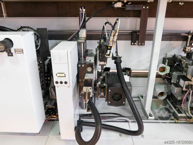 Einseitige Kantenanleimmaschine HOMAG KAR 310/9/A20/S2