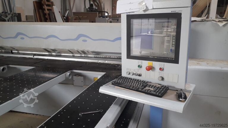 Plattensäge – Beschickung von vorne HOLZMA HPP 250/44/44