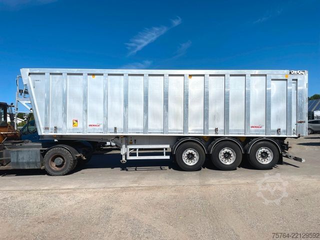 Tipper semitrailer BENALU 52m³ Alu Getreidekipper/5,5t LEER/Kombitür/MIETE