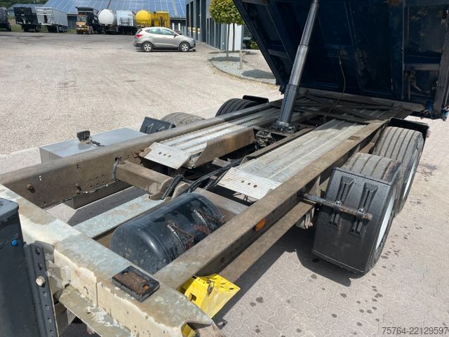 Three-way tipper trailer MÜLLER-MITTELTAL 3-Seitenstahlkipper / Rampen / breite Reifen!