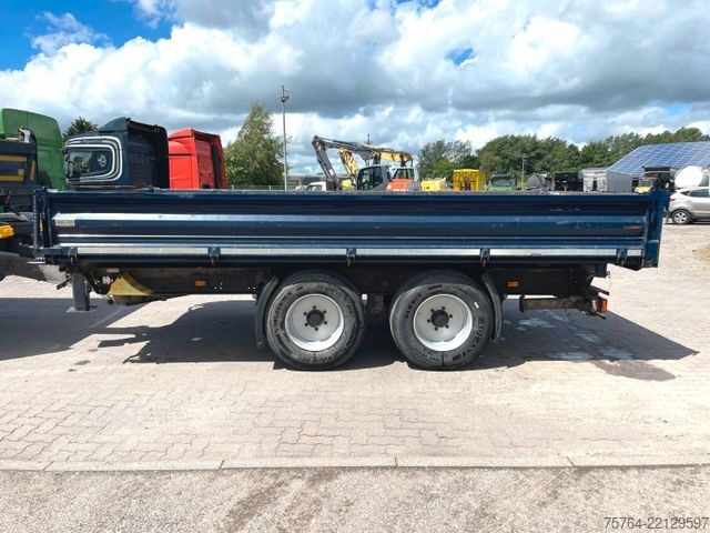 Three-way tipper trailer MÜLLER-MITTELTAL 3-Seitenstahlkipper / Rampen / breite Reifen!