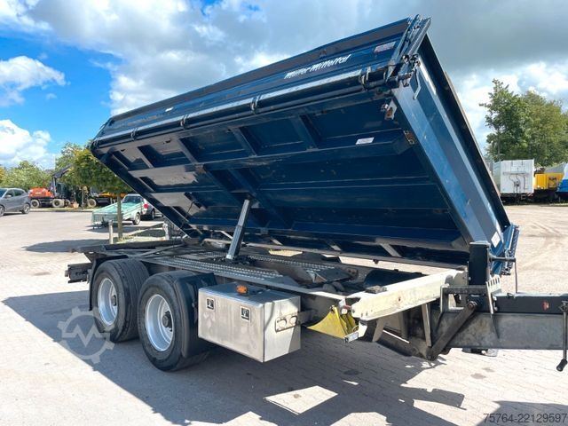 Three-way tipper trailer MÜLLER-MITTELTAL 3-Seitenstahlkipper / Rampen / breite Reifen!