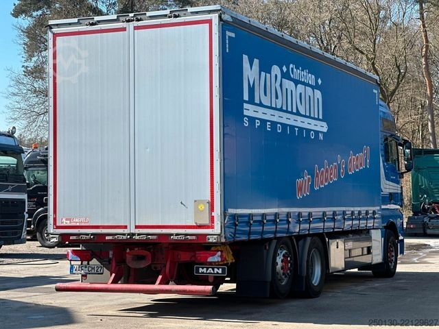 Flatbed truck with tarp MAN TGX 26.440 6x2 BL Plane & Retarder /EDSCHA