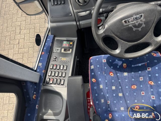 Minibus IVECO Rosero First, 31 Sitze, Euro 5