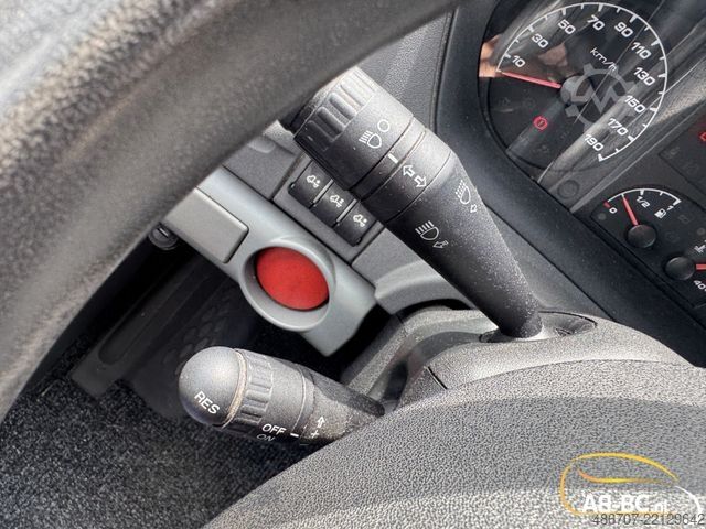 Minibus IVECO Rosero First, 31 Sitze, Euro 5