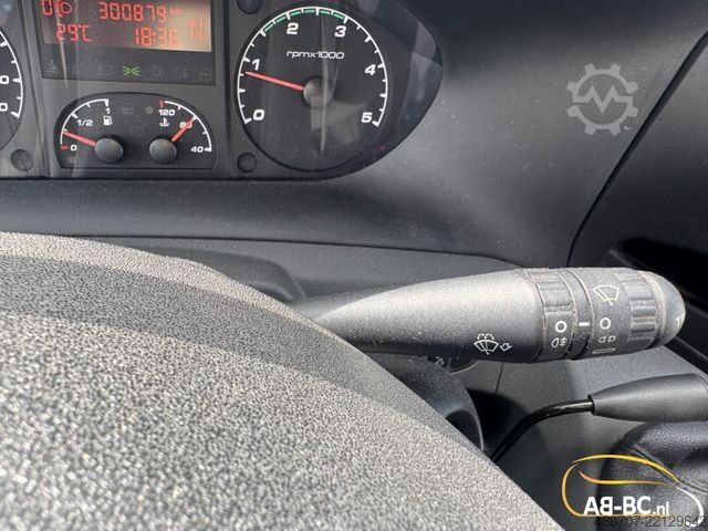 Minibus IVECO Rosero First, 31 Sitze, Euro 5