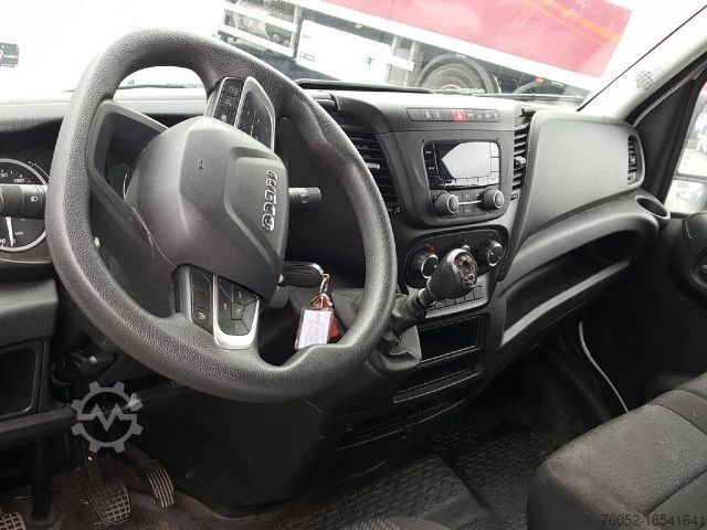 Box van IVECO 35C14