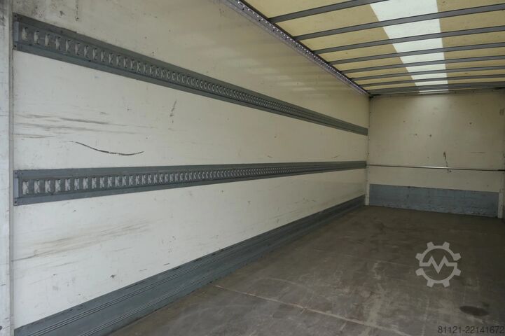 Suitcase Renault D 12 | Dhollandia 1500Kg | 451659Km | 2019 | 12...
