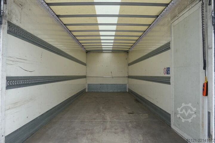 Suitcase Renault D 12 | Dhollandia 1500Kg | 451659Km | 2019 | 12...