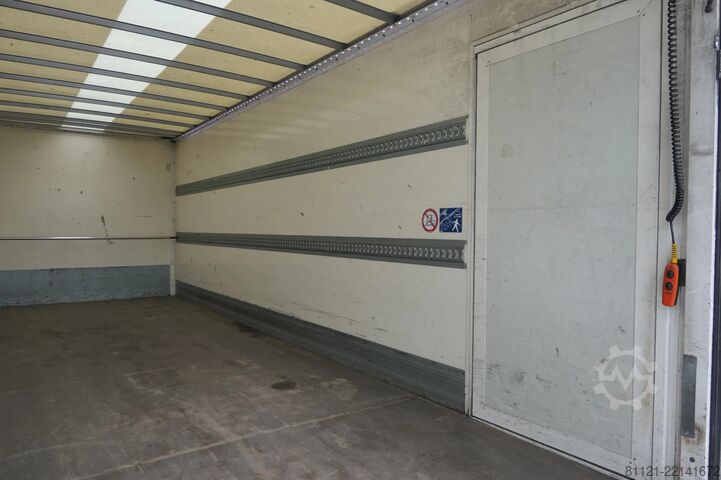 Suitcase Renault D 12 | Dhollandia 1500Kg | 451659Km | 2019 | 12...