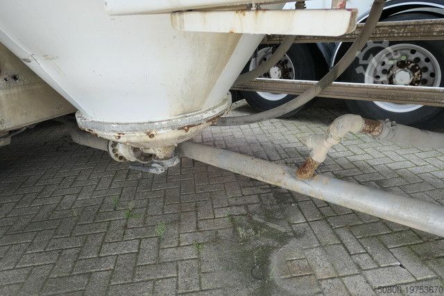 Silo semitrailer SPITZER SF 2743 PI, Zement, Alu-Felgen, 43m³, 1 Kammer