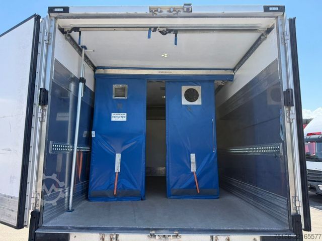 Refrigerator body van FUSO FUSO 9 C 18 Kühlkoffer 5m LBW 1 TO.*THERMOKING