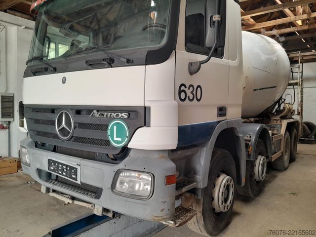 Concrete mixer truck MERCEDES-BENZ MB Actros 3241 B 8x4/4 Liebherr HTM 904 Klima