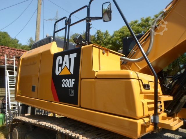 Chain excavator CATERPILLAR 330 FLN