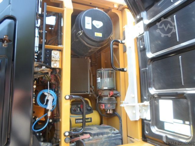 Chain excavator CATERPILLAR 330 FLN