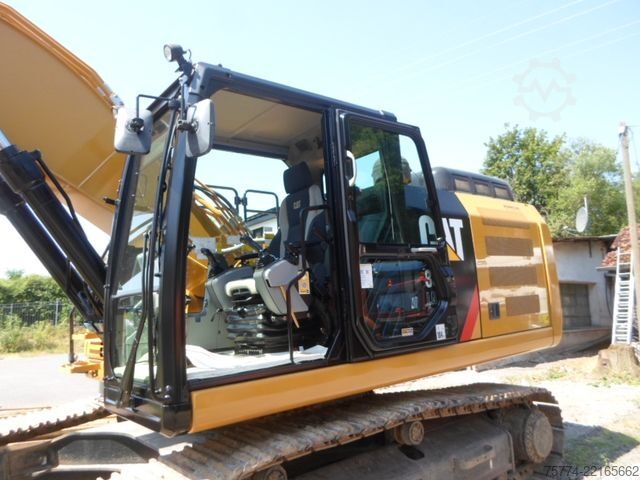 Chain excavator CATERPILLAR 330 FLN