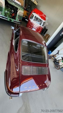 Van PORSCHE 912 Urmodell 911