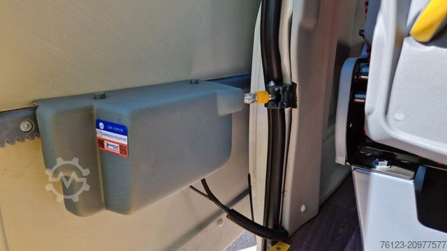 Kleinbus FIAT 1x Ducato 1x Opel Movano 18 SS in Stock