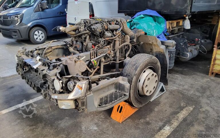 Renault 3 ZIJDIGE KIPPER RENAULT MASTER & D SERIE ONDERDELEN Renault 3 ZIJDIGE KIPPER RENAULT MASTER & D SERIE ONDER...