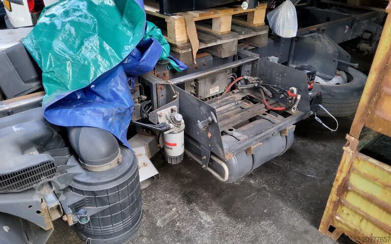 Renault 3 ZIJDIGE KIPPER RENAULT MASTER & D SERIE ONDERDELEN Renault 3 ZIJDIGE KIPPER RENAULT MASTER & D SERIE ONDER...