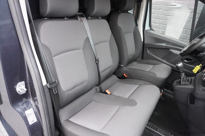 Delivery van Renault Trafic 2.0 dCi L2 EURO 6 - Airco- Navi - Cruise...