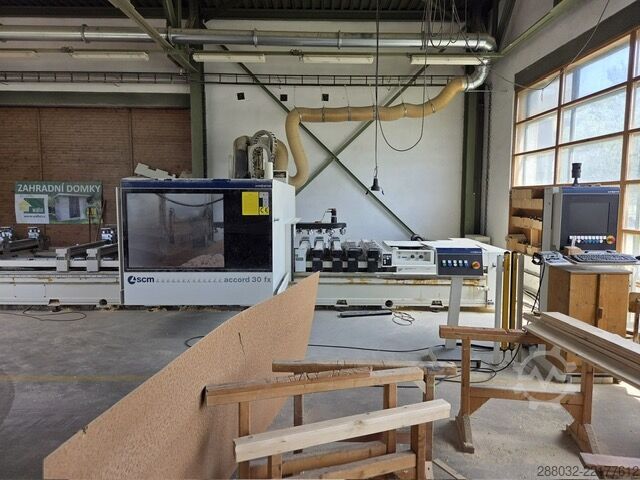 Machining center SCM accord 30 fx