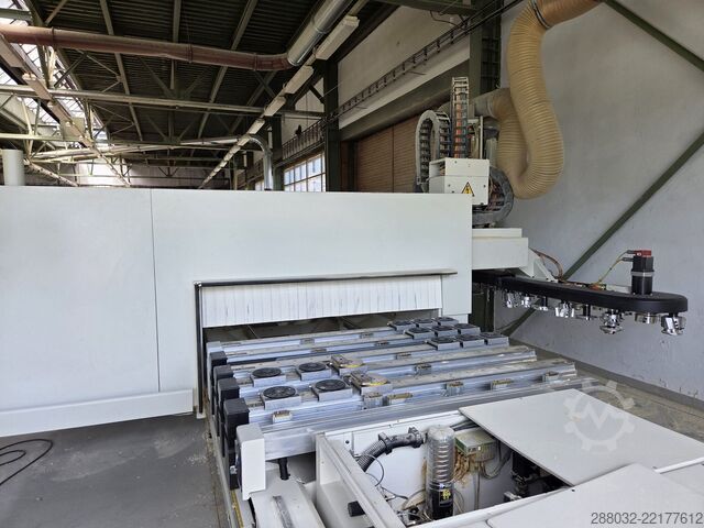Machining center SCM accord 30 fx