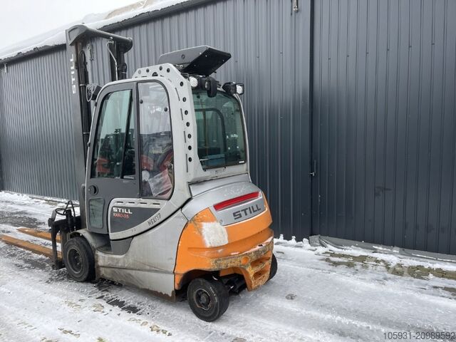 Electric 4-wheel forklift Still RX60-35