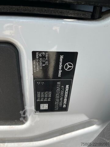 Delivery van Mercedes-Benz Sprinter 311 / 2.2 CDI Euro 6D / L3 H2 / Automa...