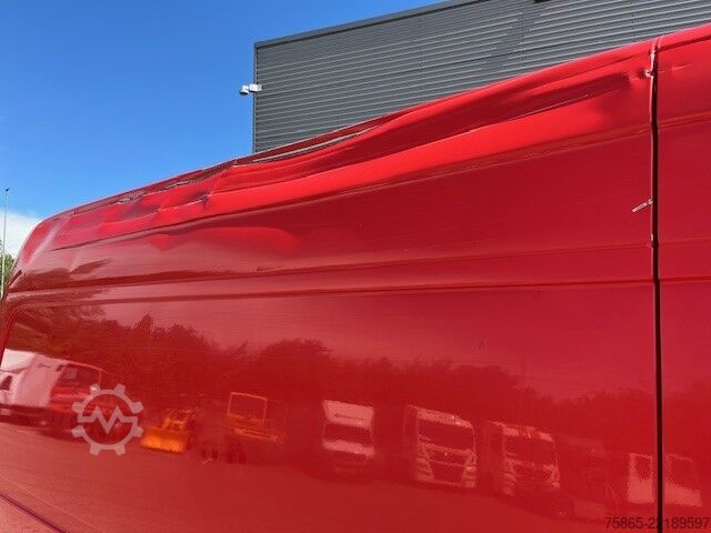 Delivery van Mercedes-Benz Sprinter 311 / 2.2 CDI Euro 6D / L3 H2 / Automa...