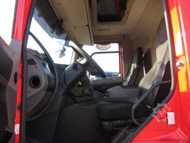 Flatbed truck with tarp DAF CF 230 19T Schiebeplane LBW Portalturen