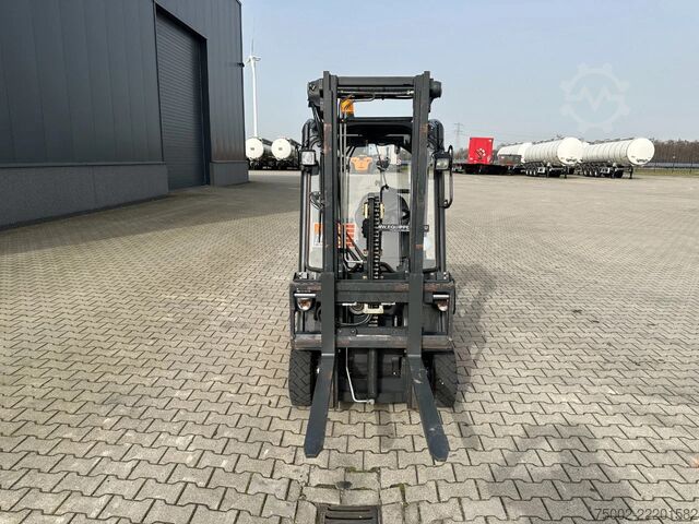 Forklift Linde E12-01 E12-01 / SIDE SHIFT / DUPLEX